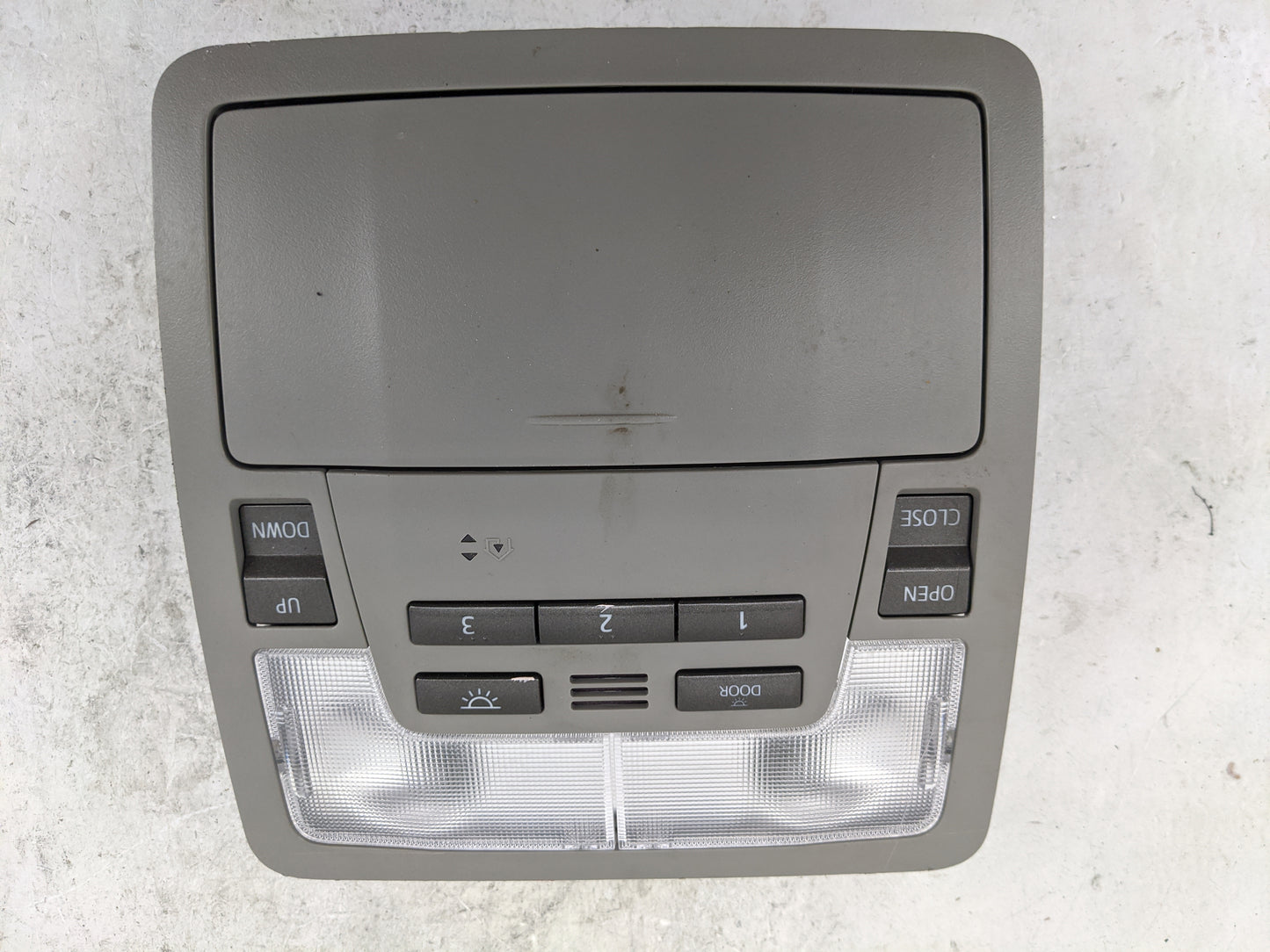 2019 Toyota Highlander Overhead Roof Console Tan - Oemusedautoparts1.com