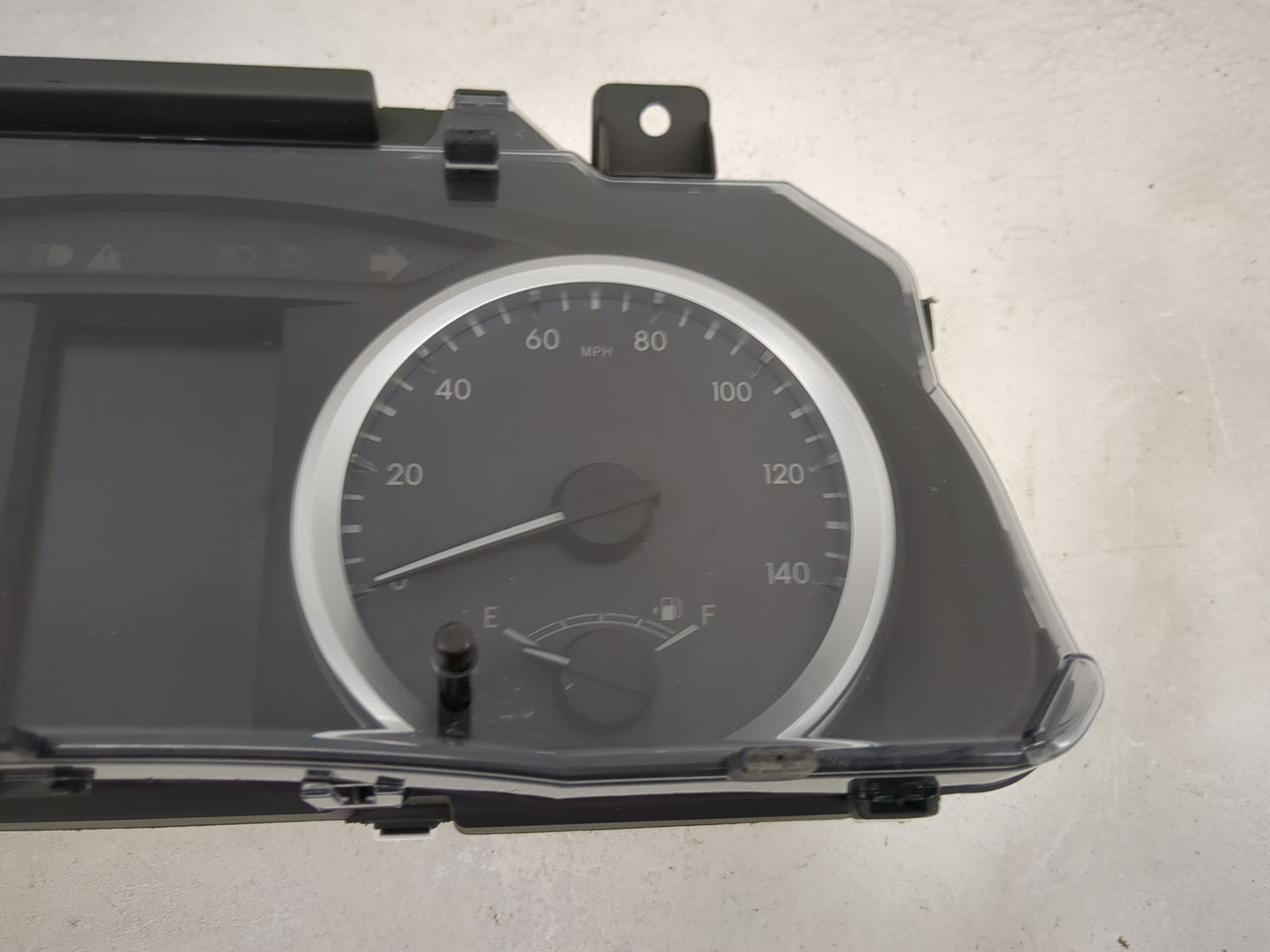 2019 Toyota Highlander Instrument Cluster Speedometer Gauges P/N:83800-0E883-00 TN257580-0720 Miles: Fits OEM Used Auto Part