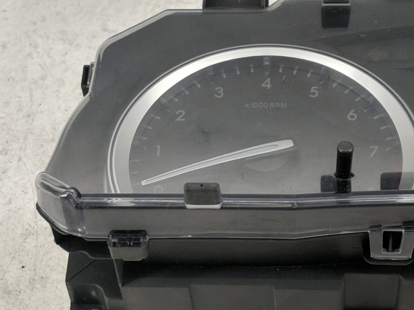 2017-2019 Toyota Highlander Instrument Cluster Speedometer Gauges P/N:83800-0E810-00 TN257520-6232 Miles: Fits Fits 2017 201