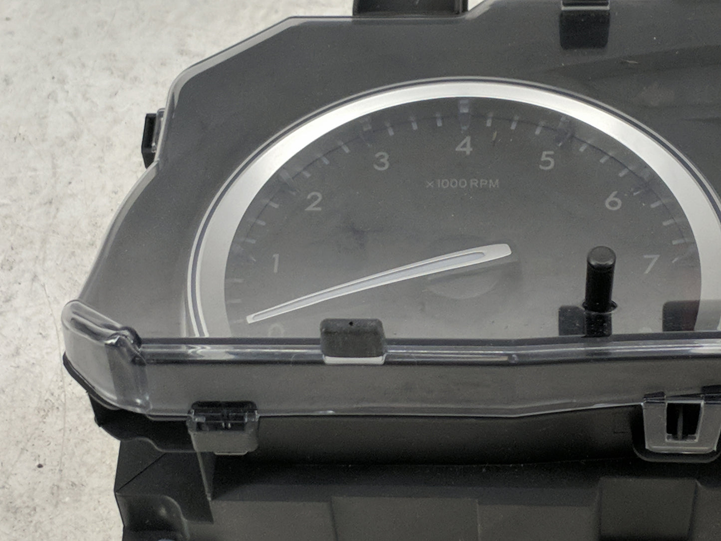 2017-2019 Toyota Highlander Instrument Cluster Speedometer Gauges P/N:83800-0E810-00 TN257520-6232 Miles: Fits Fits 2017 201