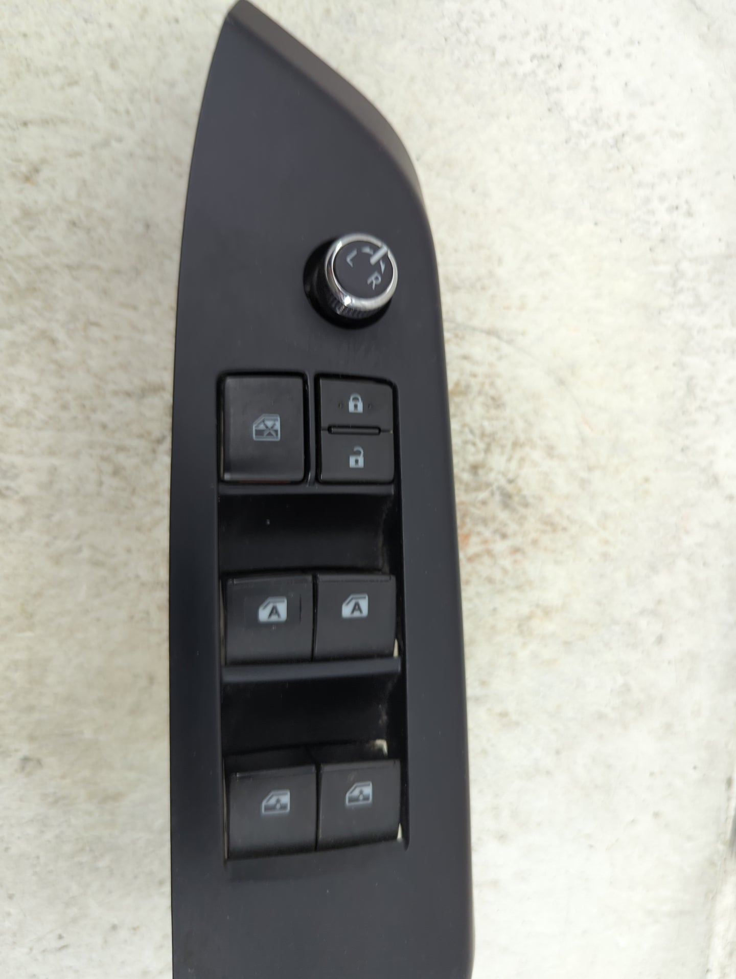 2014-2019 Toyota Highlander Master Power Window Switch Replacement Driver Side Left P/N:515672 Fits OEM Used Auto Parts - Oe