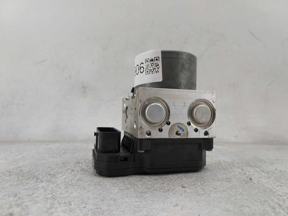 2017-2019 Toyota Highlander Anti-Lock Brake ABS Pump Module Actuator OEM P/N:89541-0E100 Fits Fits 2017 2018 2019 OEM Used A