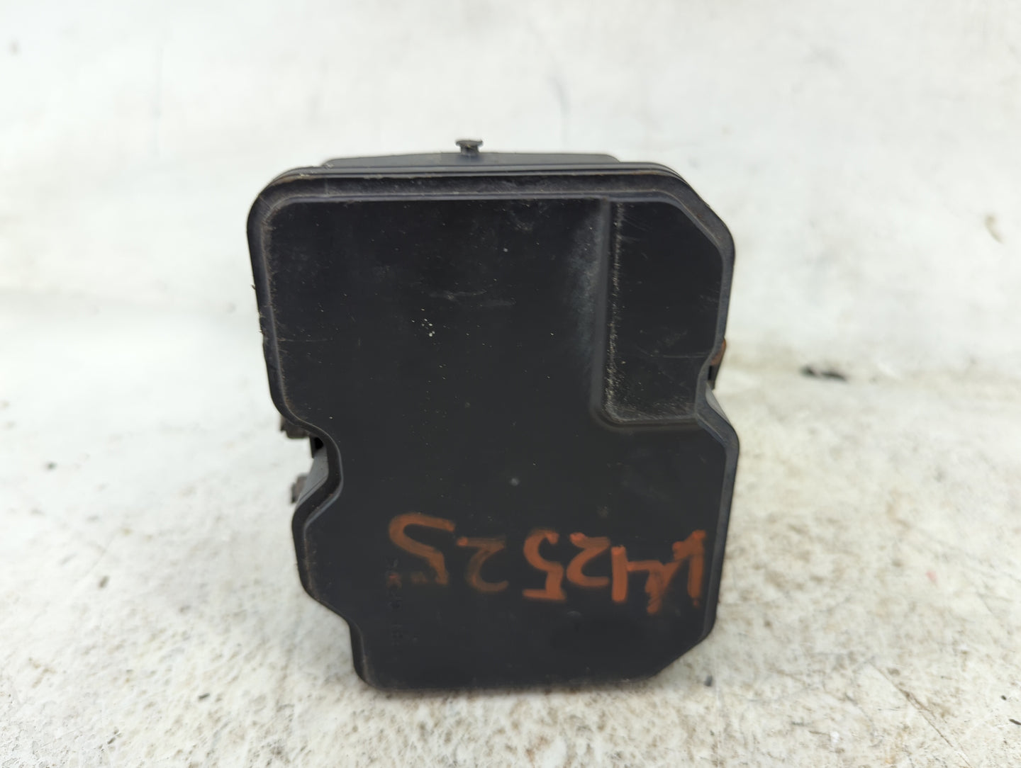 2017-2019 Toyota Highlander ABS Pump Control Module Replacement P/N:44540-0E120 133800-19568, 89541-0E120 Fits Fits 2017 201