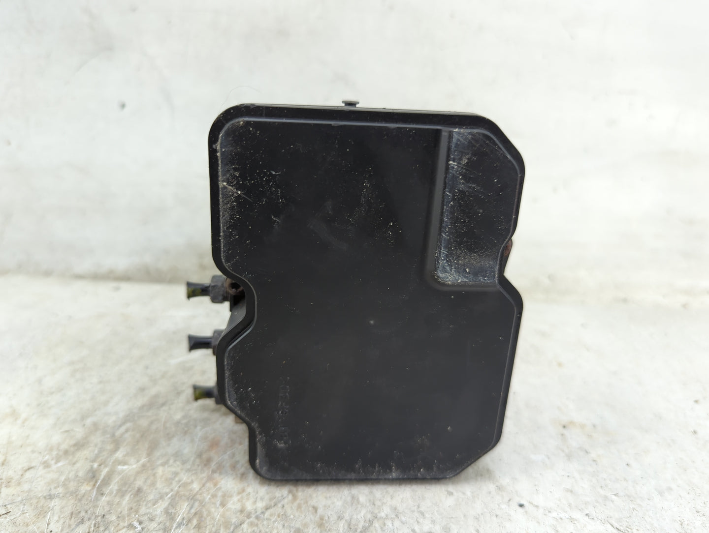 2017-2019 Toyota Highlander ABS Pump Control Module Replacement Fits Fits 2017 2018 2019 OEM Used Auto Parts - Oemusedautopa