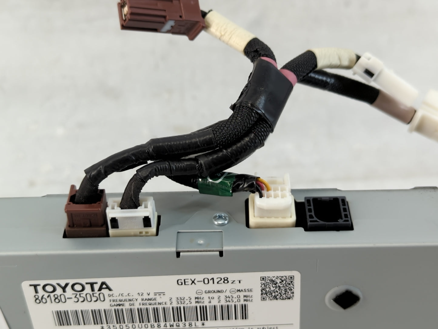 2016-2020 Toyota Mirai Radio AM FM Cd Player Receiver Replacement P/N:86180-35050 Fits Fits 2016 2017 2018 2019 2020 OEM Use