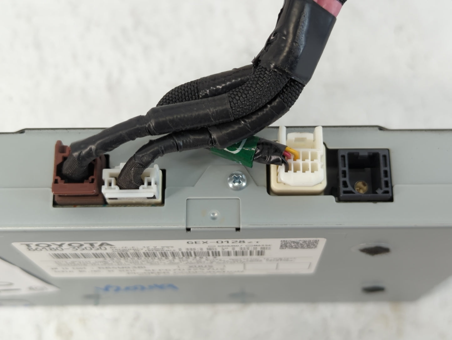2016-2020 Toyota Mirai Radio AM FM Cd Player Receiver Replacement P/N:86180-35050 Fits Fits 2016 2017 2018 2019 2020 OEM Use