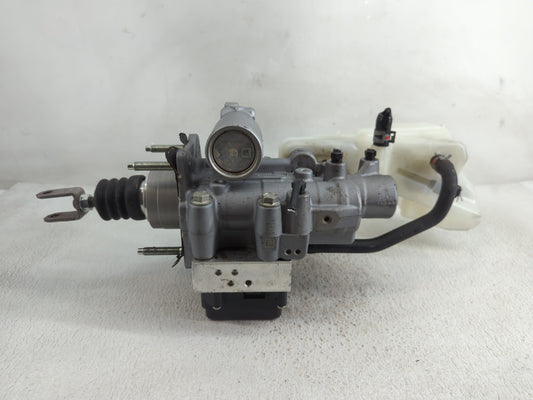 2019 Toyota Prius ABS Pump Control Module Replacement P/N:47210-47C60 Fits OEM Used Auto Parts - Oemusedautoparts1.com