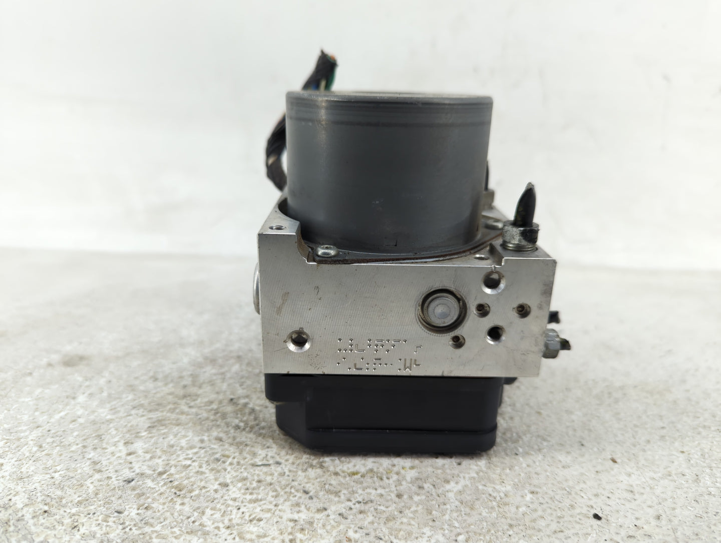 2016-2022 Toyota Prius ABS Pump Control Module Replacement Fits Fits 2016 2017 2018 2019 2020 2021 2022 OEM Used Auto Parts 