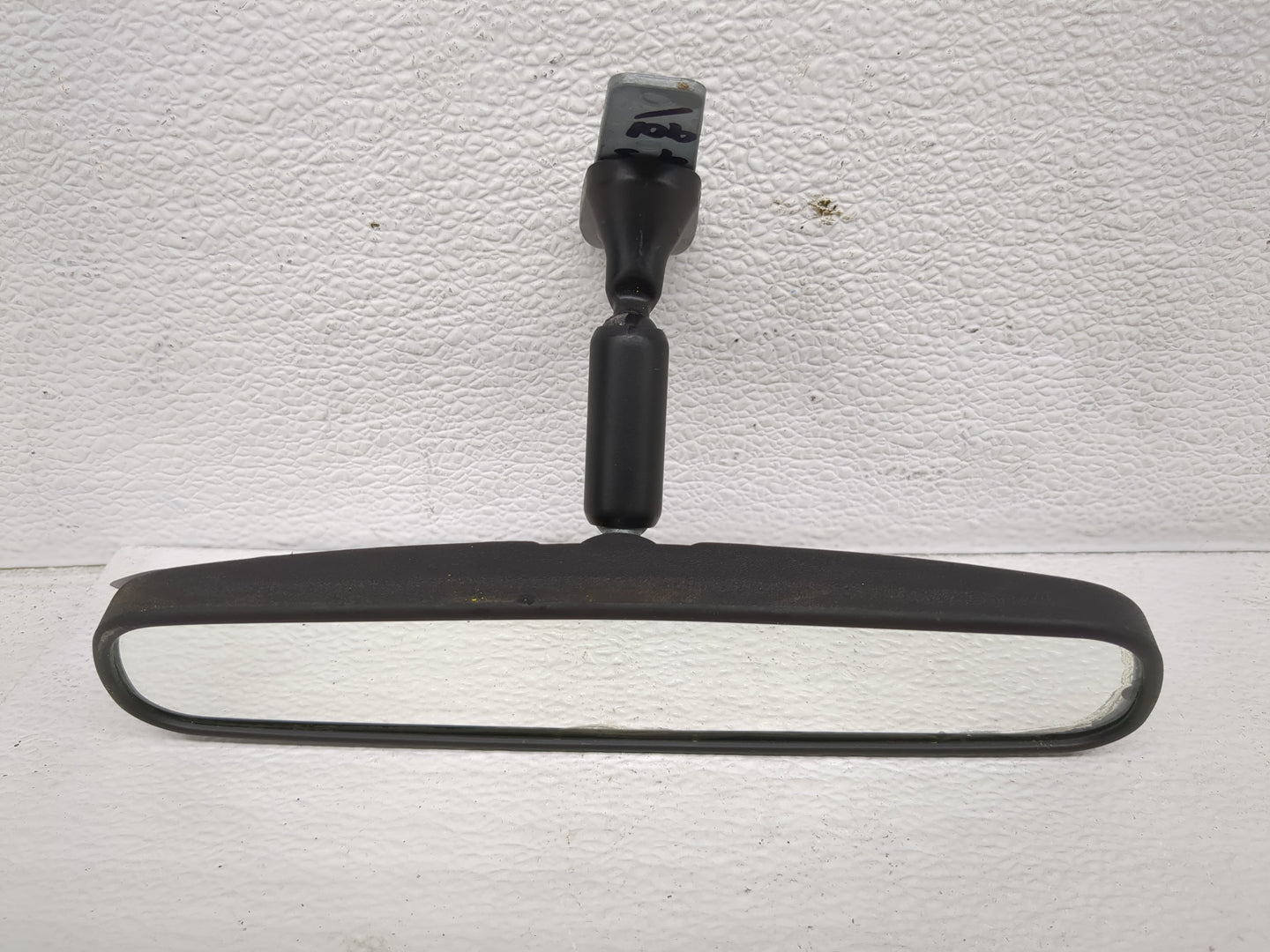 2016-2022 Toyota Rav4 Interior Rear View Mirror Replacement OEM P/N:E11025617 E11045617 Fits OEM Used Auto Parts - Oemusedau