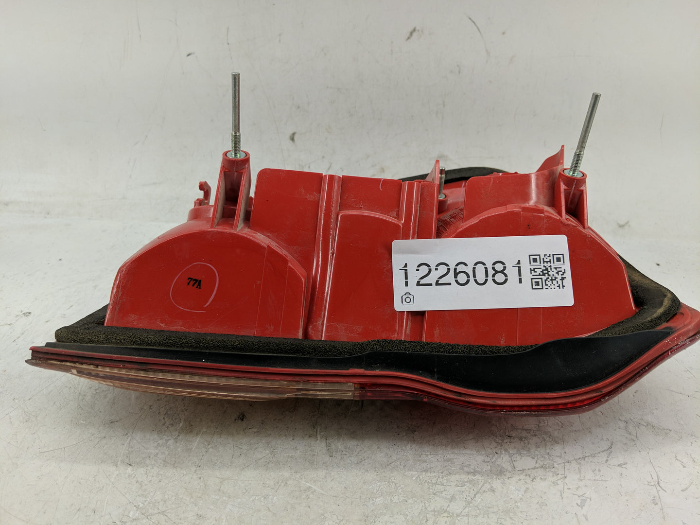 2019-2022 Toyota Rav4 Tail Light Assembly Driver Left OEM Fits Fits 2019 2020 2021 2022 OEM Used Auto Parts - Oemusedautopar