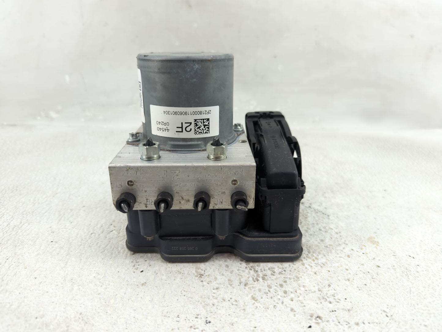 2019-2021 Toyota Rav4 ABS Pump Control Module Replacement P/N:44540 0R240 Fits Fits 2019 2020 2021 OEM Used Auto Parts - Oem
