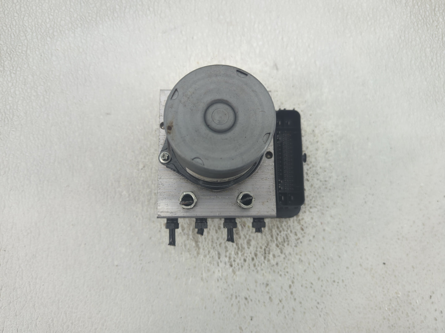 2019-2021 Toyota Rav4 ABS Pump Control Module Replacement P/N:44540-0R240 Fits Fits 2019 2020 2021 OEM Used Auto Parts - Oem