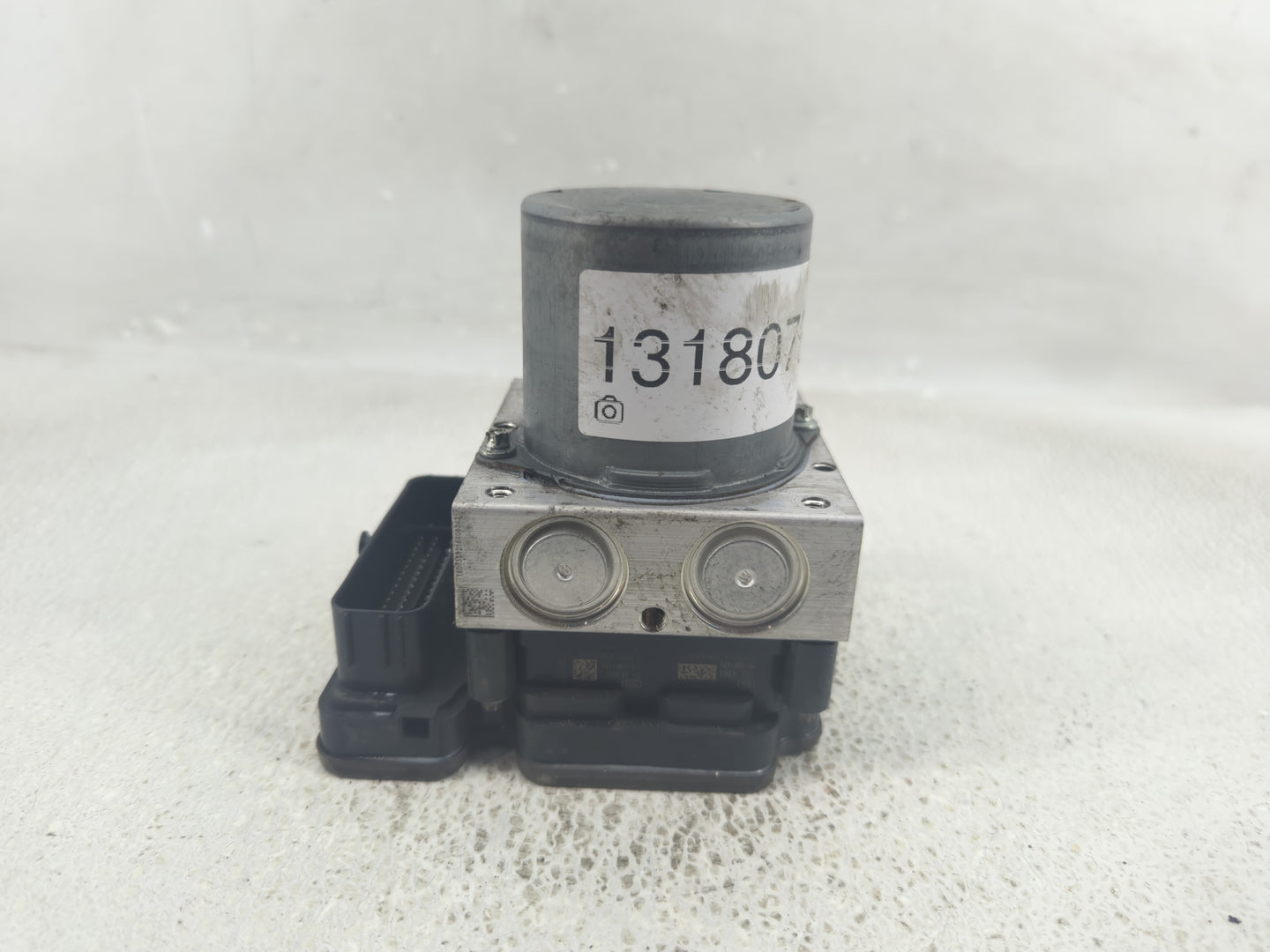 2019-2021 Toyota Rav4 ABS Pump Control Module Replacement P/N:44540-0R240 Fits Fits 2019 2020 2021 OEM Used Auto Parts - Oem