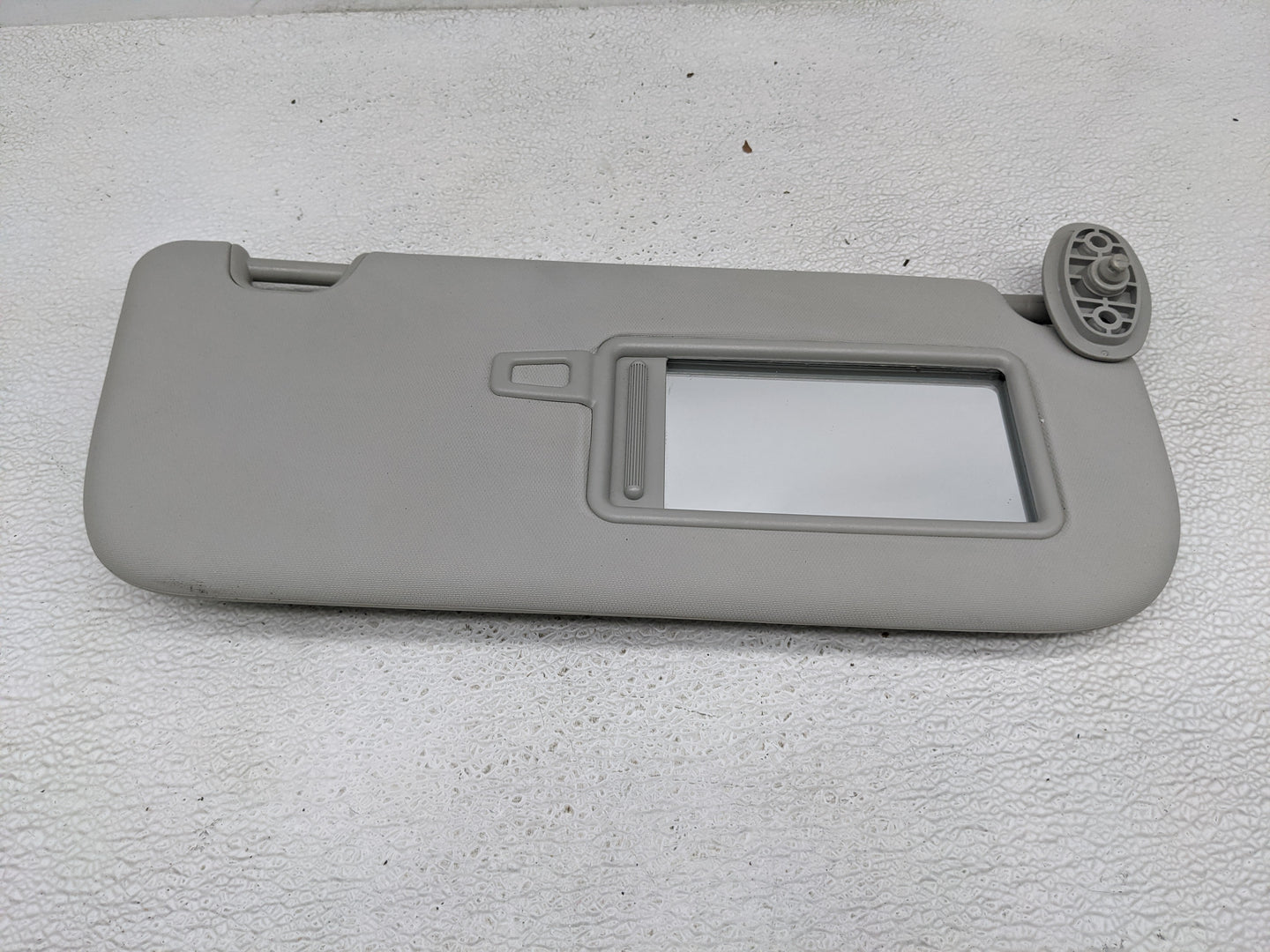 2019-2022 Toyota Rav4 Sun Visor Shade Replacement Passenger Right Mirror Fits Fits 2019 2020 2021 2022 OEM Used Auto Parts -