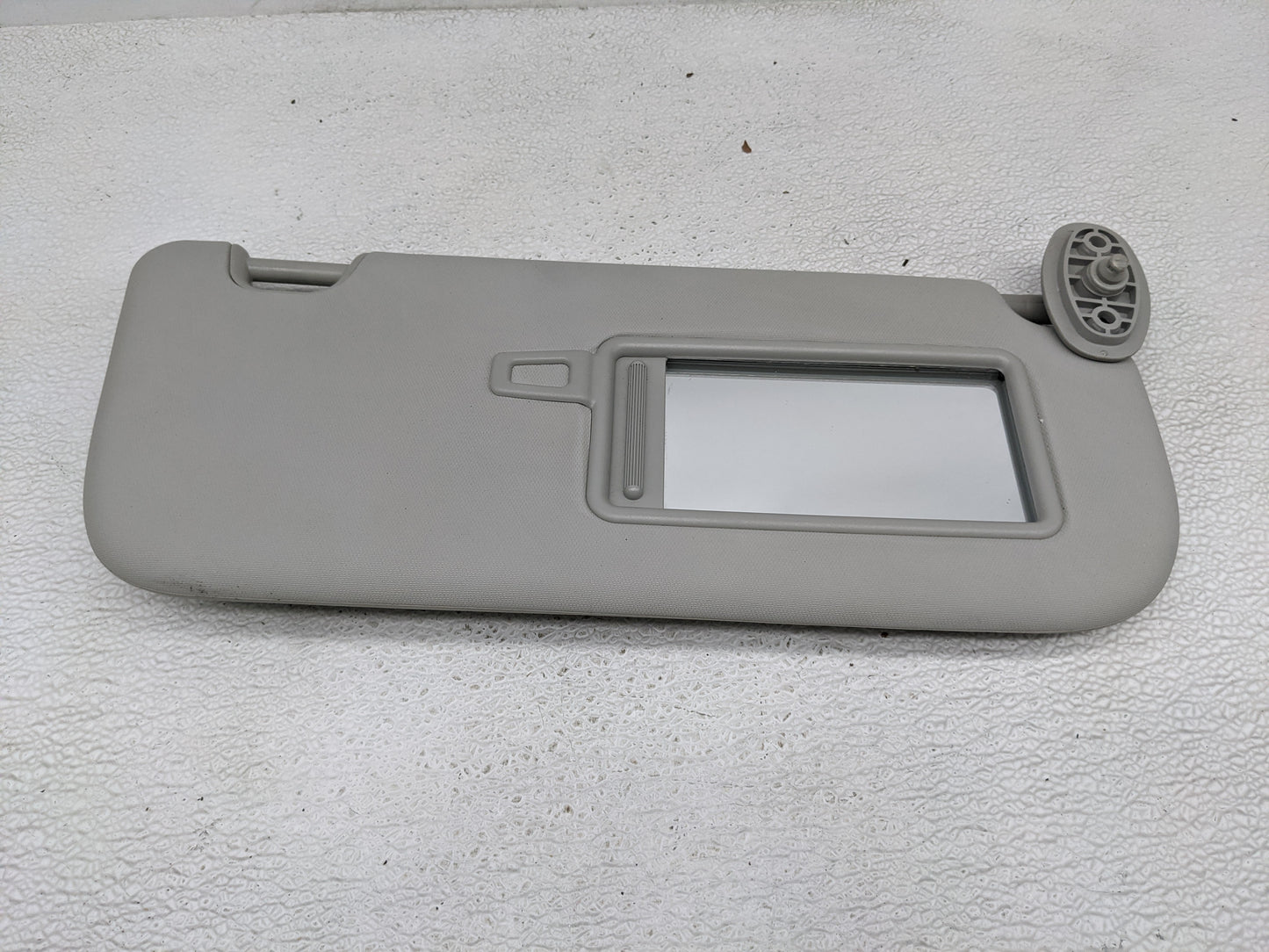 2019-2022 Toyota Rav4 Sun Visor Shade Replacement Passenger Right Mirror Fits Fits 2019 2020 2021 2022 OEM Used Auto Parts -