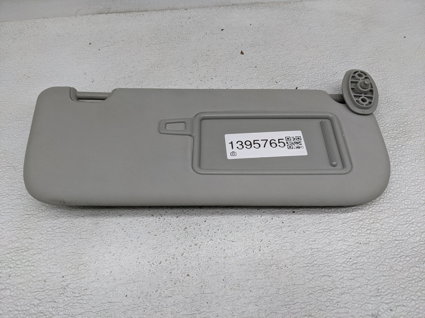 2019-2022 Toyota Rav4 Sun Visor Shade Replacement Passenger Right Mirror Fits Fits 2019 2020 2021 2022 OEM Used Auto Parts -