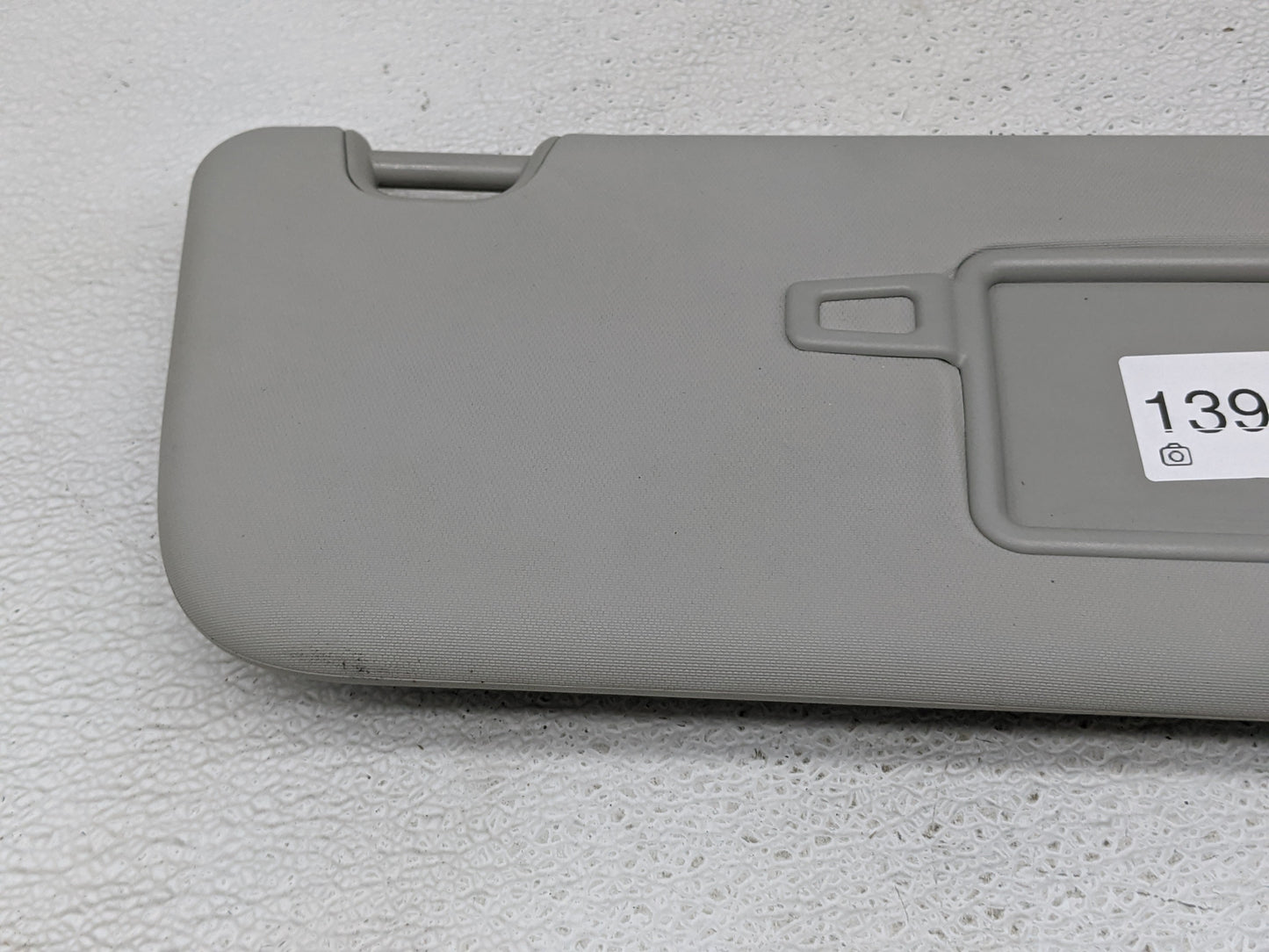 2019-2022 Toyota Rav4 Sun Visor Shade Replacement Passenger Right Mirror Fits Fits 2019 2020 2021 2022 OEM Used Auto Parts -