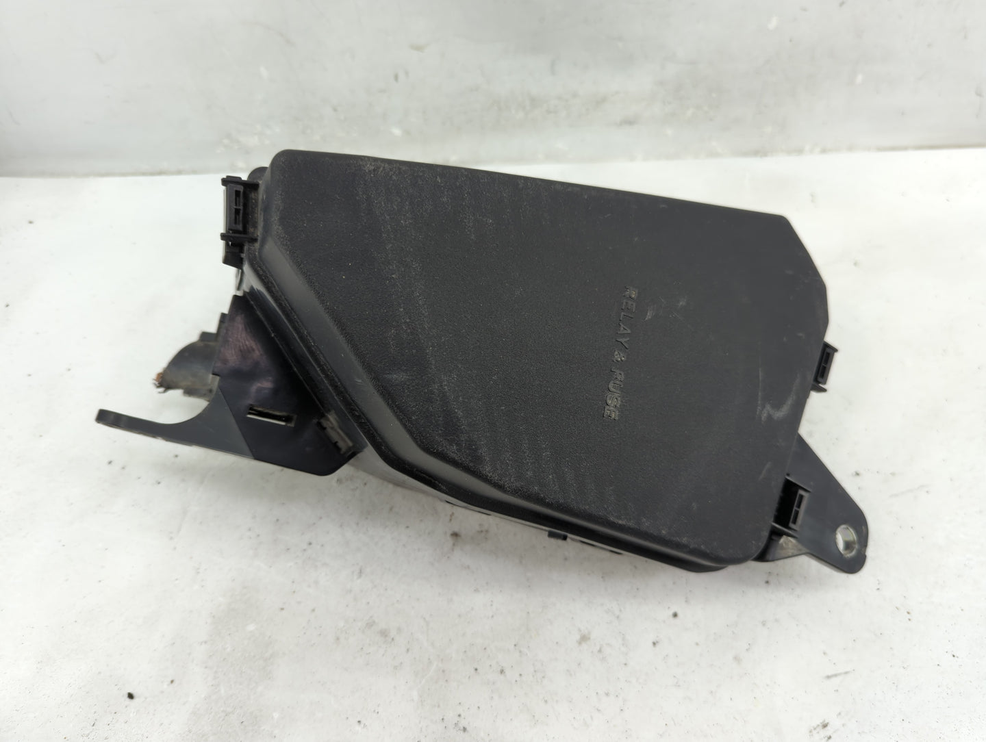 2019-2022 Toyota Rav4 Fusebox Fuse Box Panel Relay Module P/N:82662-0R240 Fits Fits 2019 2020 2021 2022 OEM Used Auto Parts 