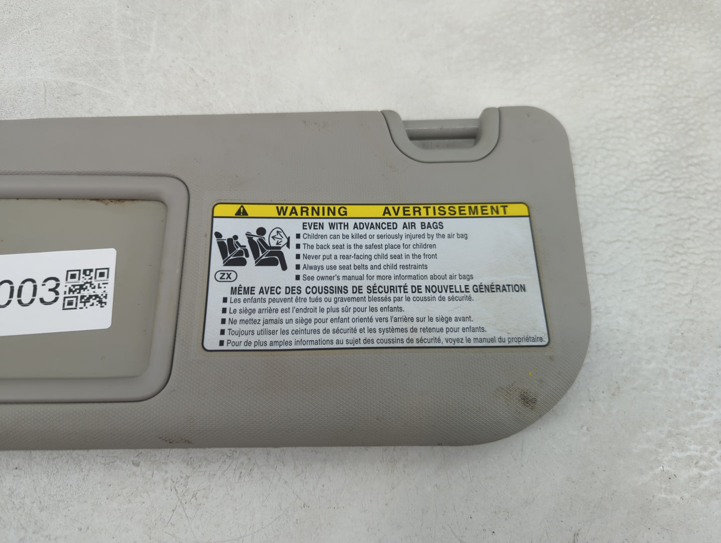 2019 Toyota Rav4 Sun Visor Shade Replacement Driver Left Mirror Fits OEM Used Auto Parts - Oemusedautoparts1.com