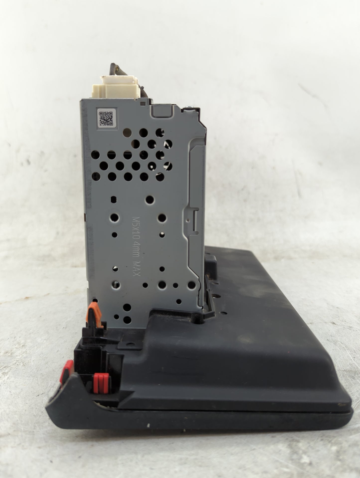 2019-2021 Toyota Rav4 Radio AM FM Cd Player Receiver Replacement P/N:86140-0R230 Fits Fits 2019 2020 2021 OEM Used Auto Part