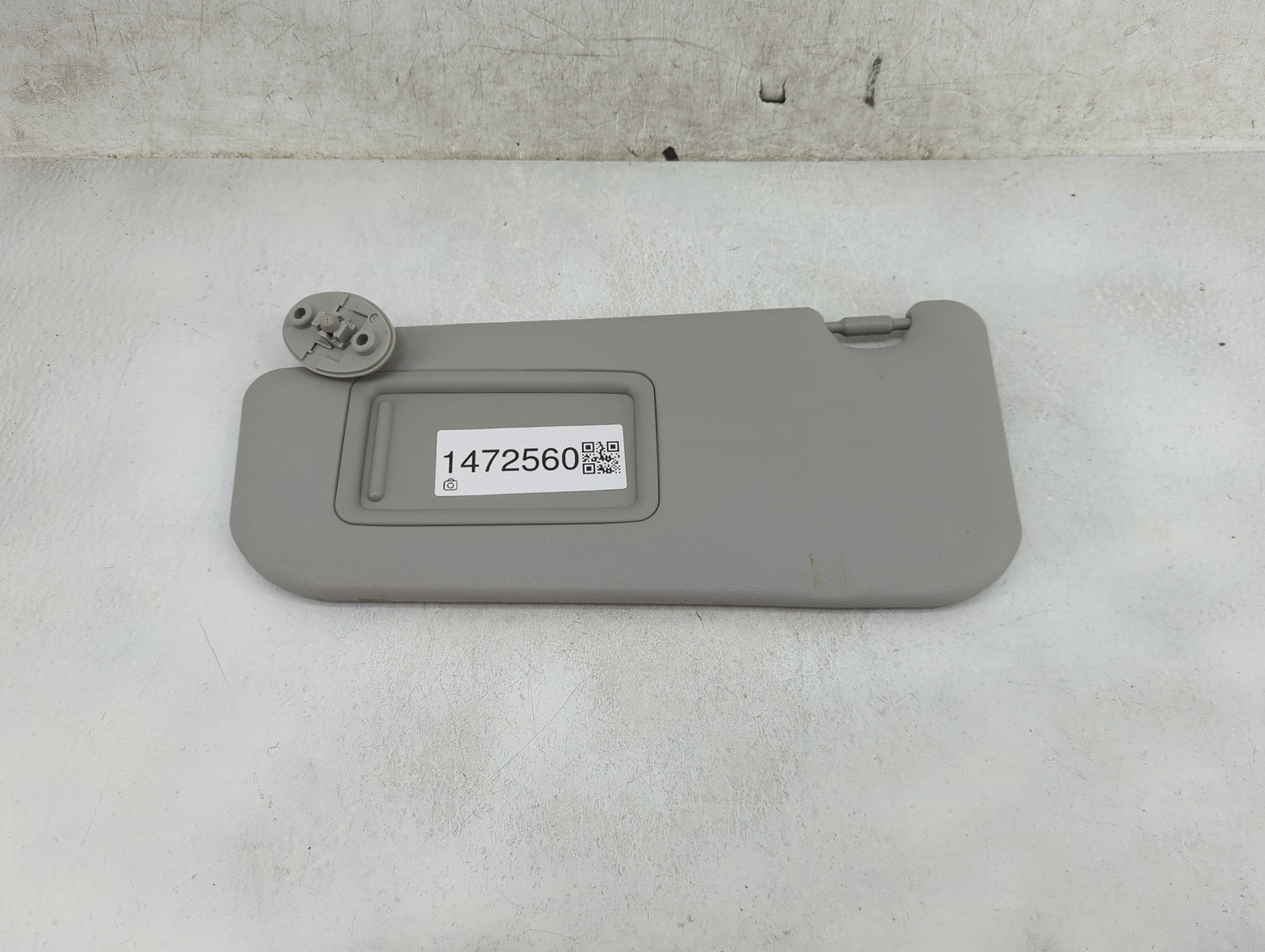 2019 Toyota Rav4 Sun Visor Shade Replacement Driver Left Mirror Fits OEM Used Auto Parts - Oemusedautoparts1.com