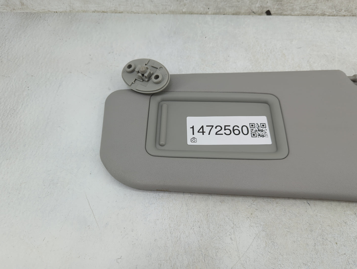 2019 Toyota Rav4 Sun Visor Shade Replacement Driver Left Mirror Fits OEM Used Auto Parts - Oemusedautoparts1.com
