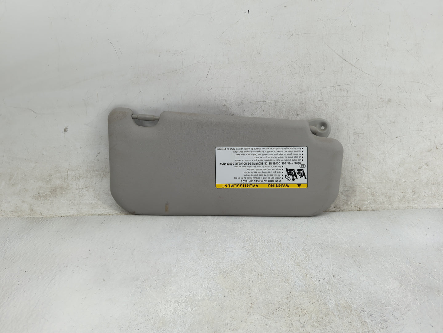 2019 Toyota Rav4 Sun Visor Shade Replacement Driver Left Mirror Fits OEM Used Auto Parts - Oemusedautoparts1.com