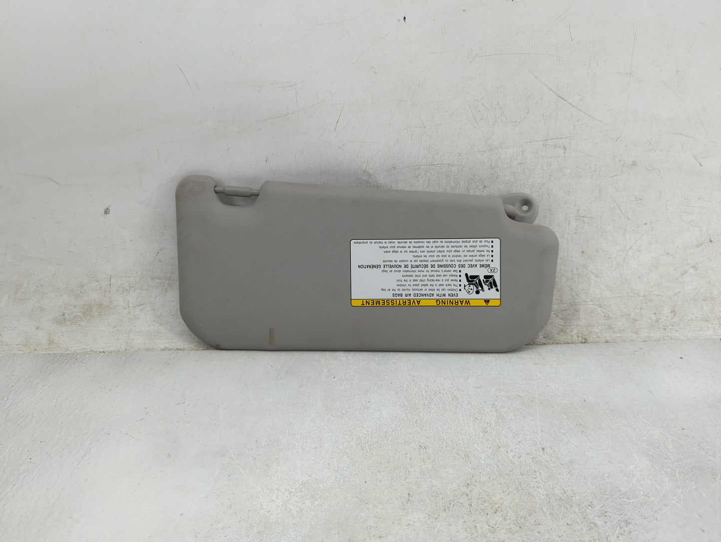 2019 Toyota Rav4 Sun Visor Shade Replacement Driver Left Mirror Fits OEM Used Auto Parts - Oemusedautoparts1.com