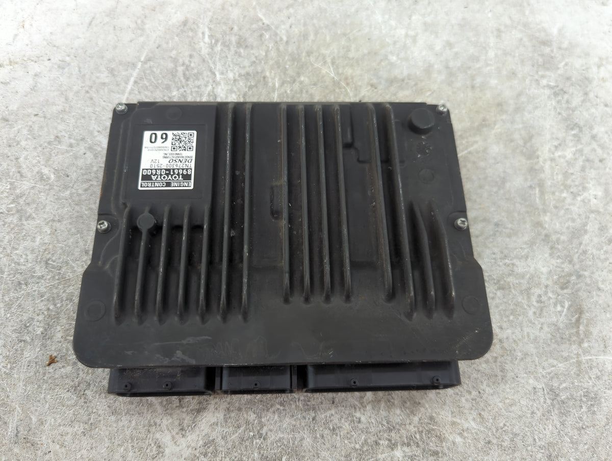 2019-2020 Toyota Rav4 PCM Engine Control Computer ECU ECM PCU OEM P/N:89661-0R600 TN276300-2510 Fits Fits 2019 2020 OEM Used