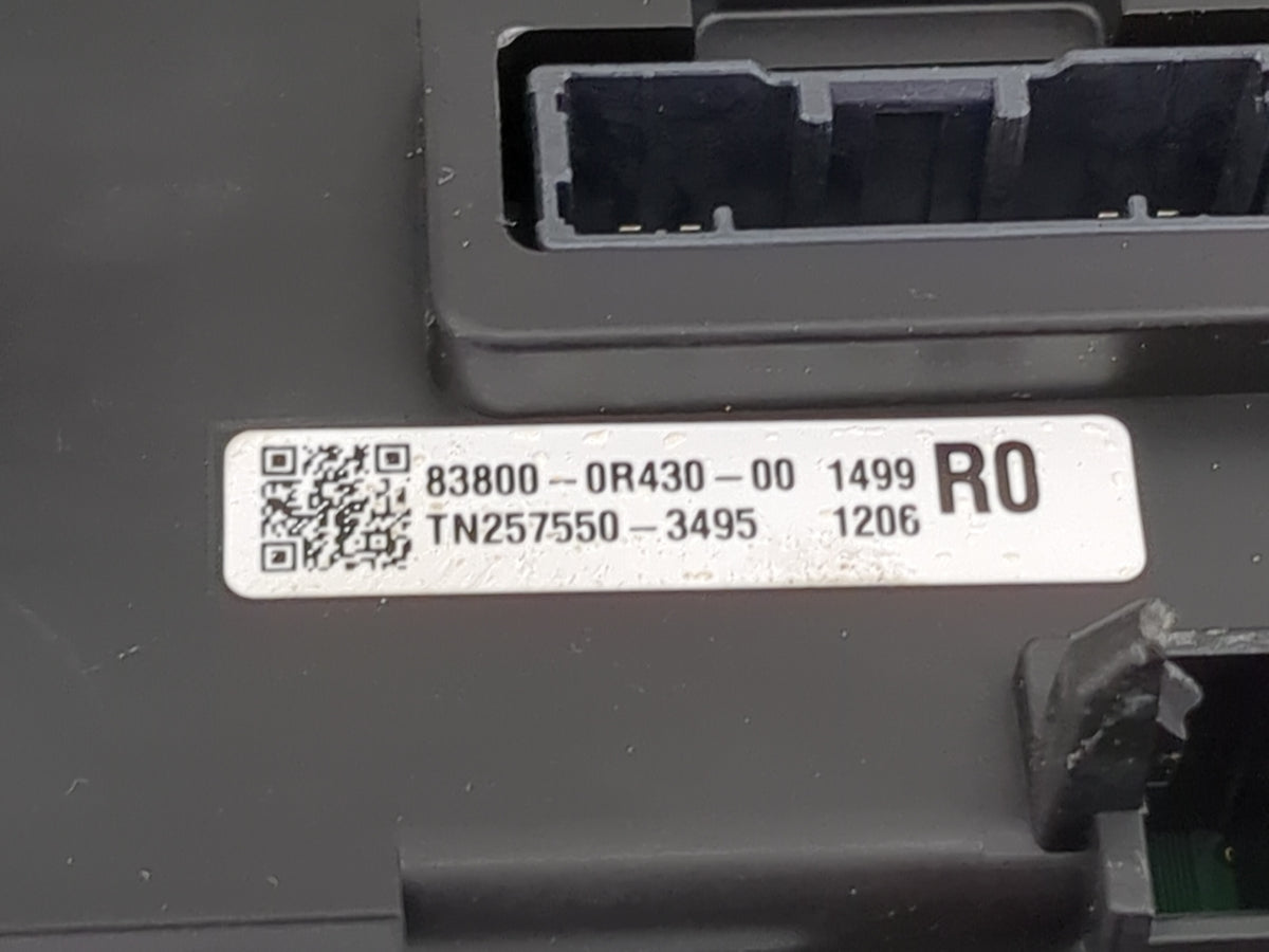 2019-2020 Toyota Rav4 Instrument Cluster Speedometer Gauges P/N:83800-0R430-00 TN257550-3495 Miles: Fits Fits 2019 2020 OEM 