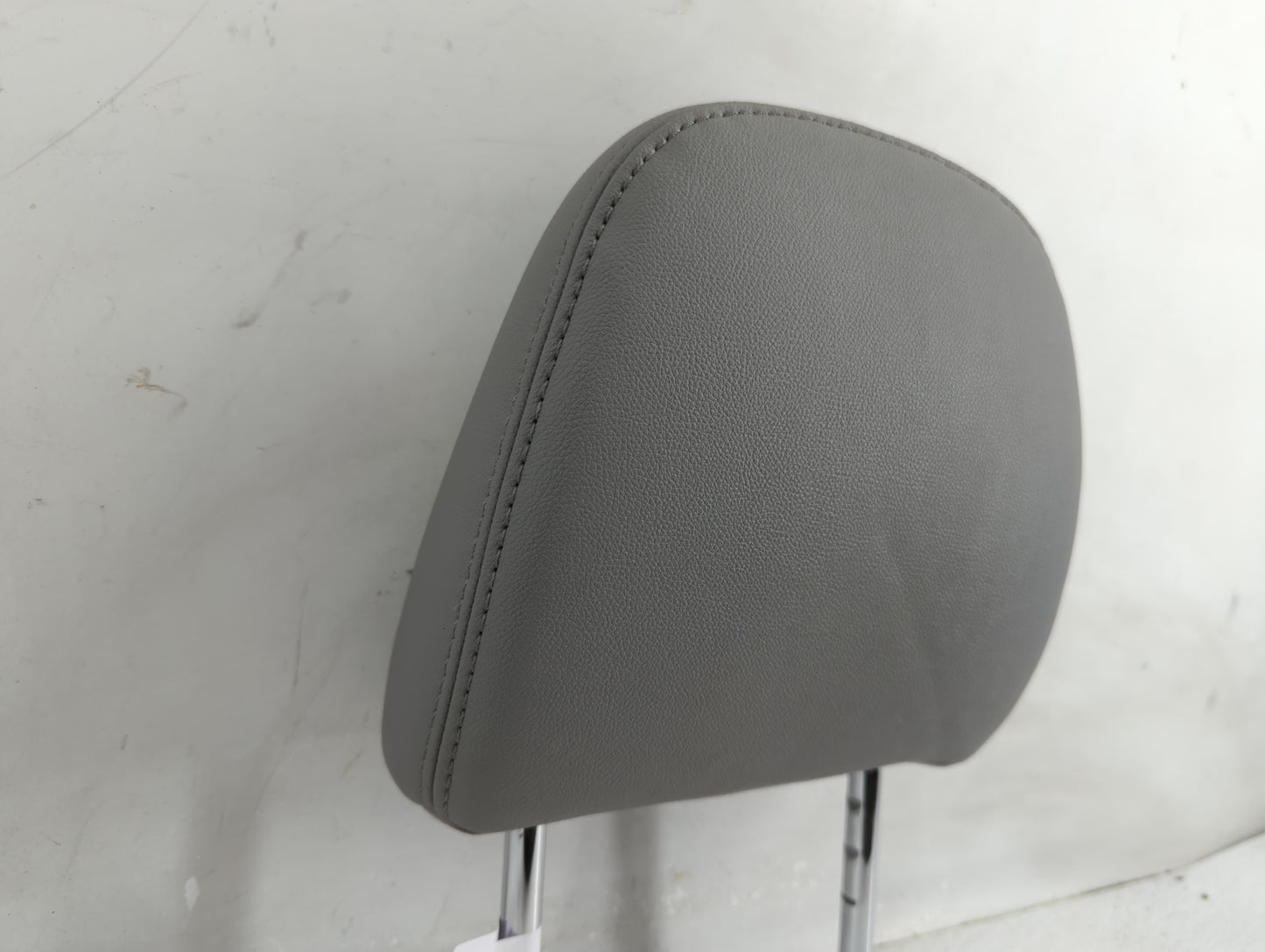 2019 Toyota Sienna Headrest Head Rest Front Driver Passenger Seat Gray - Oemusedautoparts1.com