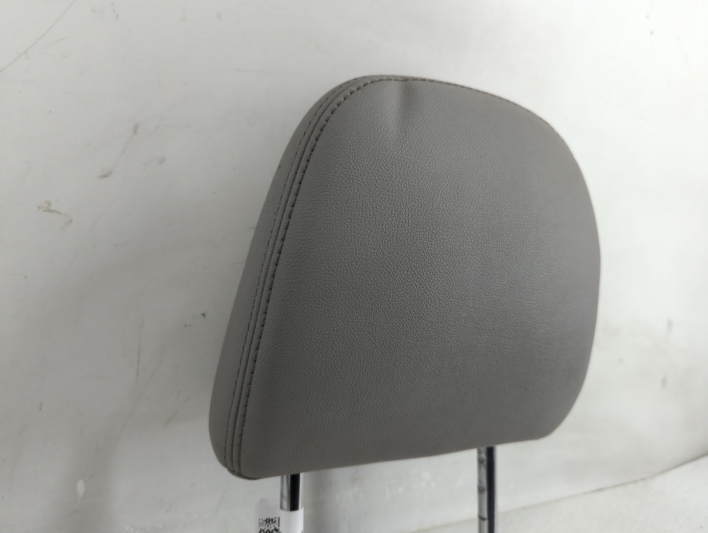 2019 Toyota Sienna Headrest Head Rest Front Driver Passenger Seat Fits OEM Used Auto Parts - Oemusedautoparts1.com