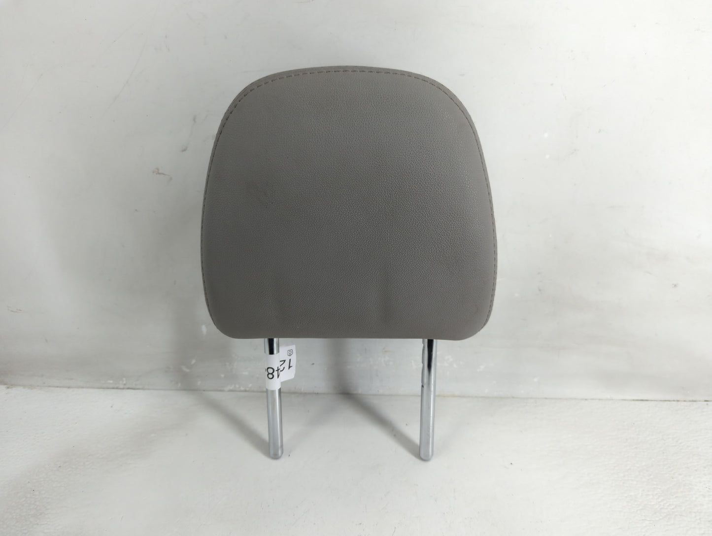 2019 Toyota Sienna Headrest Head Rest Rear Seat Fits OEM Used Auto Parts - Oemusedautoparts1.com