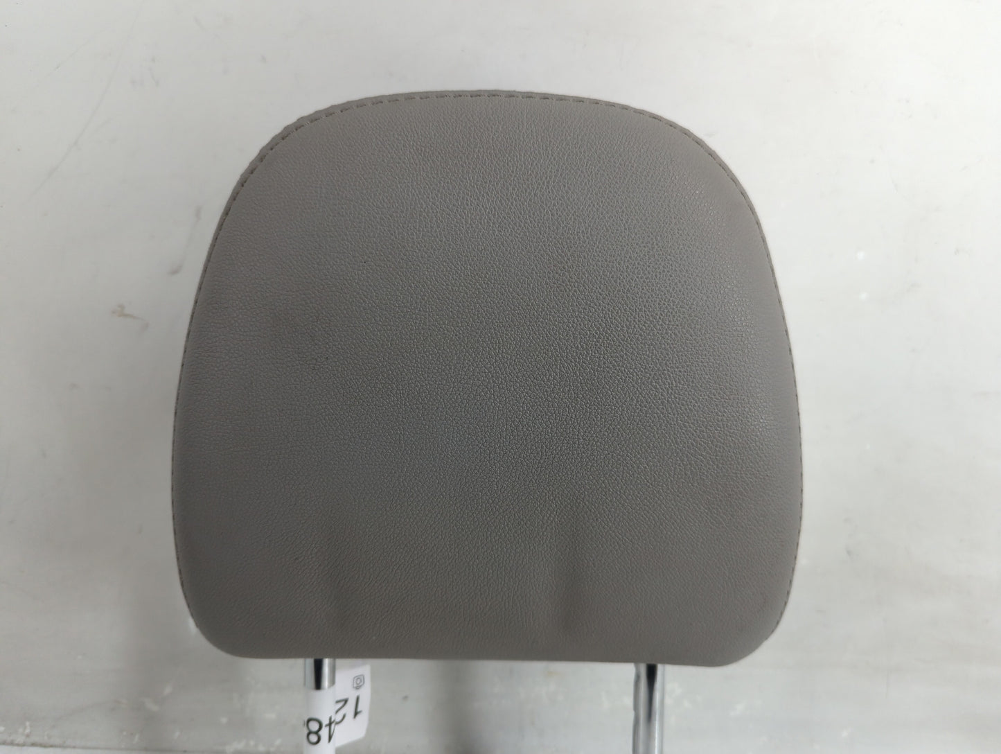 2019 Toyota Sienna Headrest Head Rest Rear Seat Fits OEM Used Auto Parts - Oemusedautoparts1.com