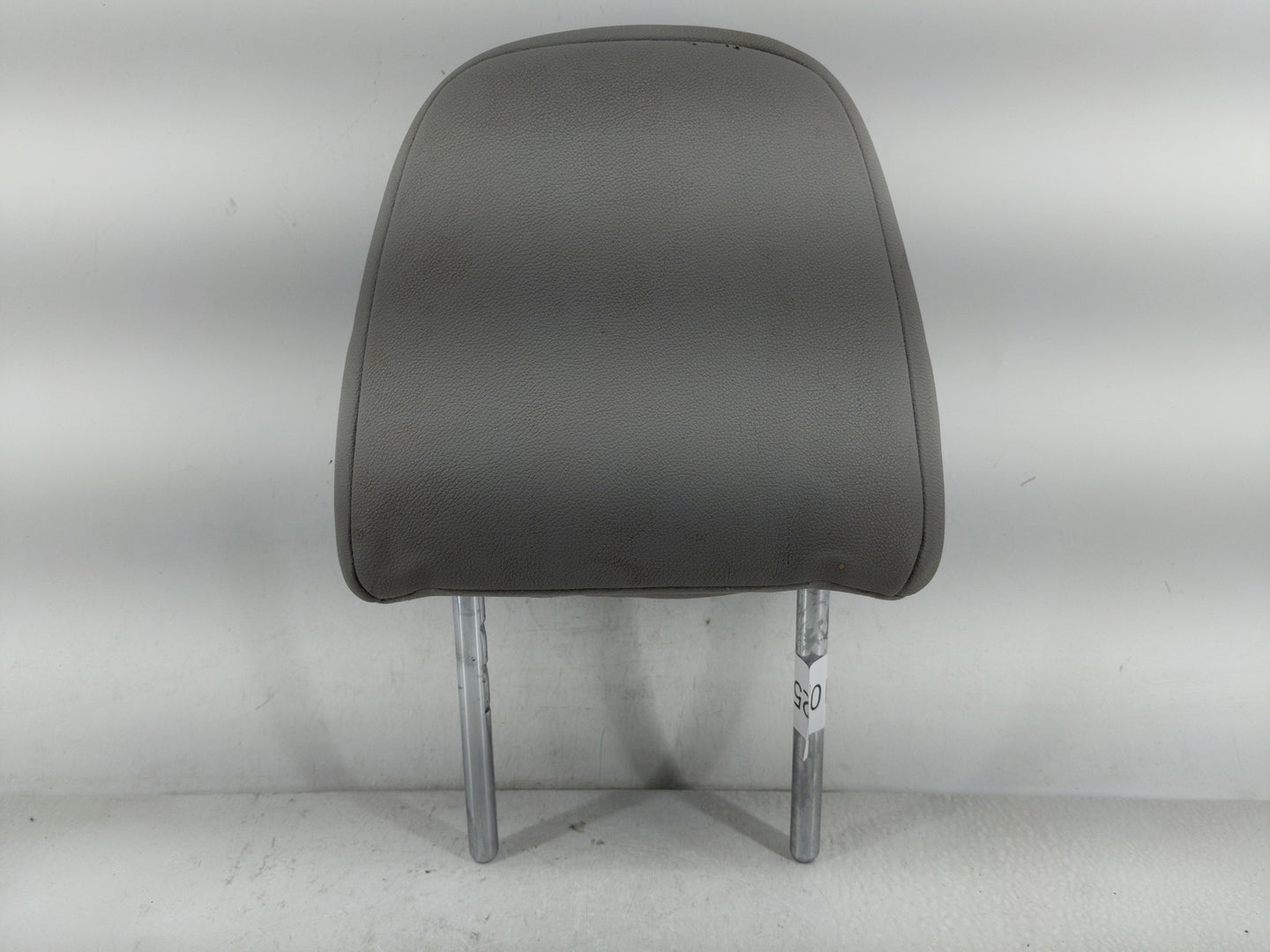 2019 Toyota Sienna Headrest Head Rest Front Driver Passenger Seat - Oemusedautoparts1.com