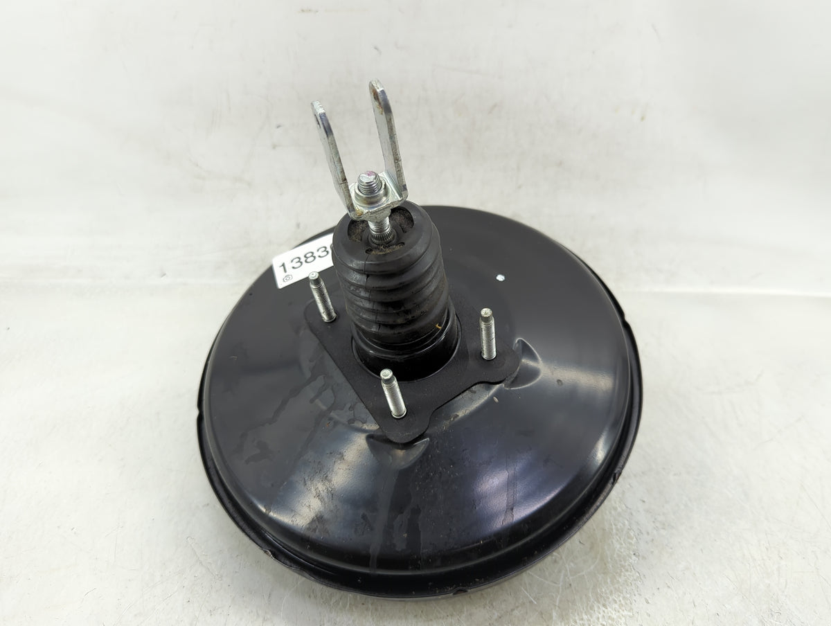 2017-2020 Toyota Sienna Power Brake Booster Oem - Oemusedautoparts1.com