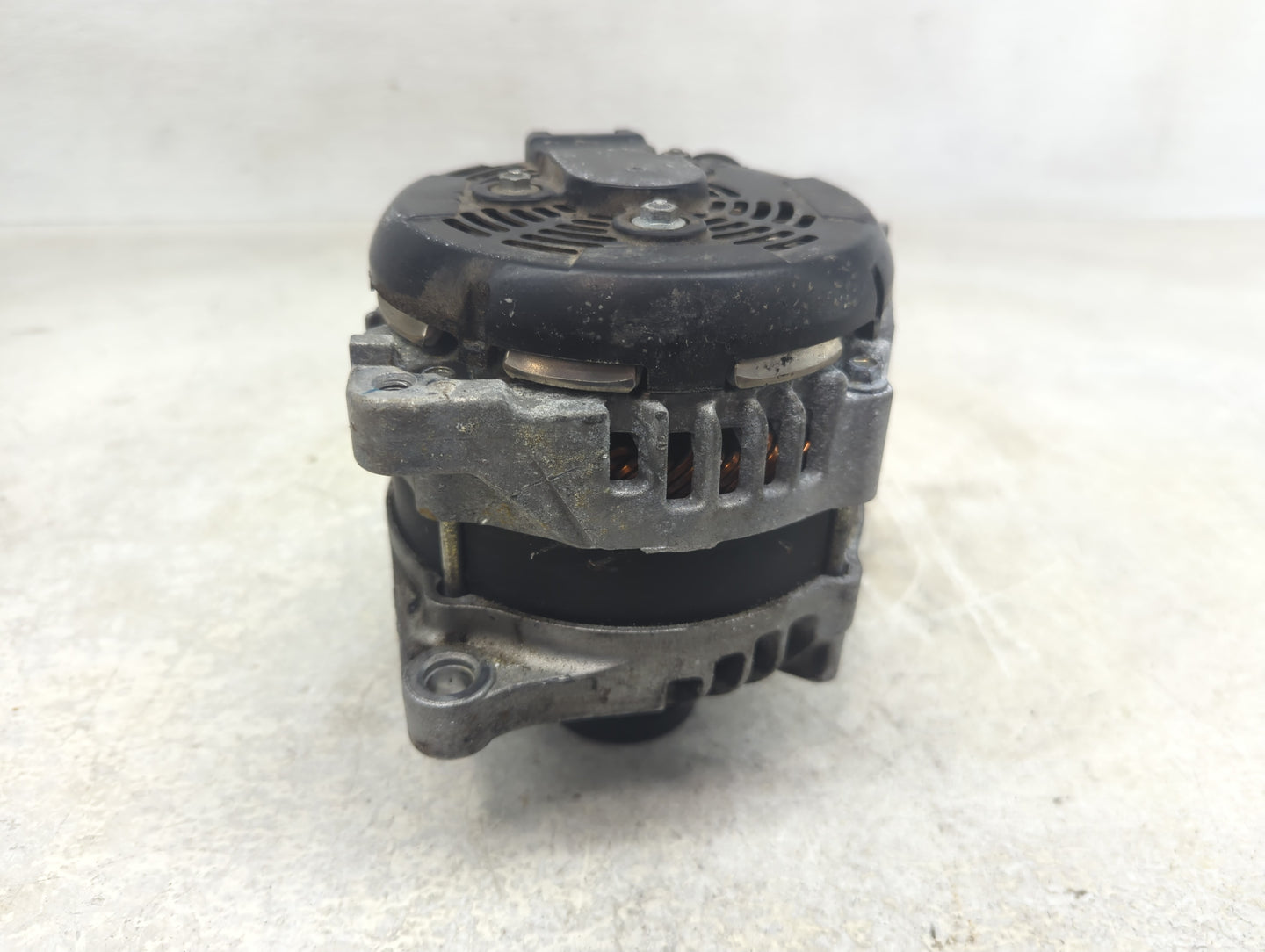 2017-2020 Toyota Sienna Alternator Replacement Generator Charging Assembly Engine OEM P/N:TN104211-0971 27060-0P420 Fits OEM