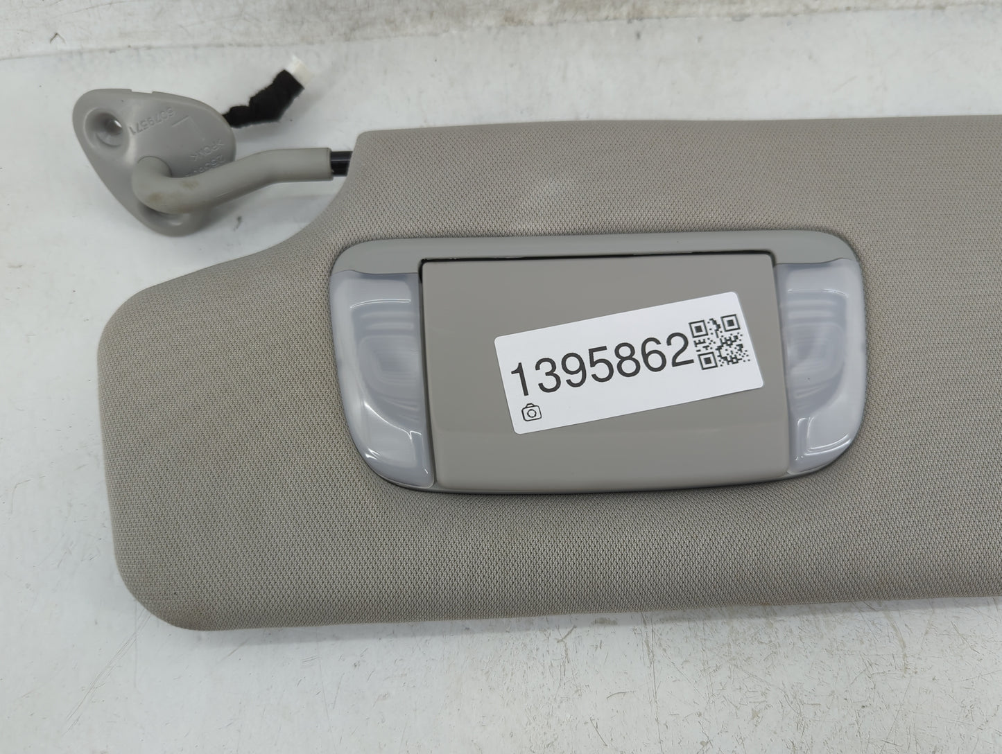 2015-2020 Toyota Sienna Sun Visor Shade Replacement Driver Left Mirror Fits Fits 2015 2016 2017 2018 2019 2020 OEM Used Auto