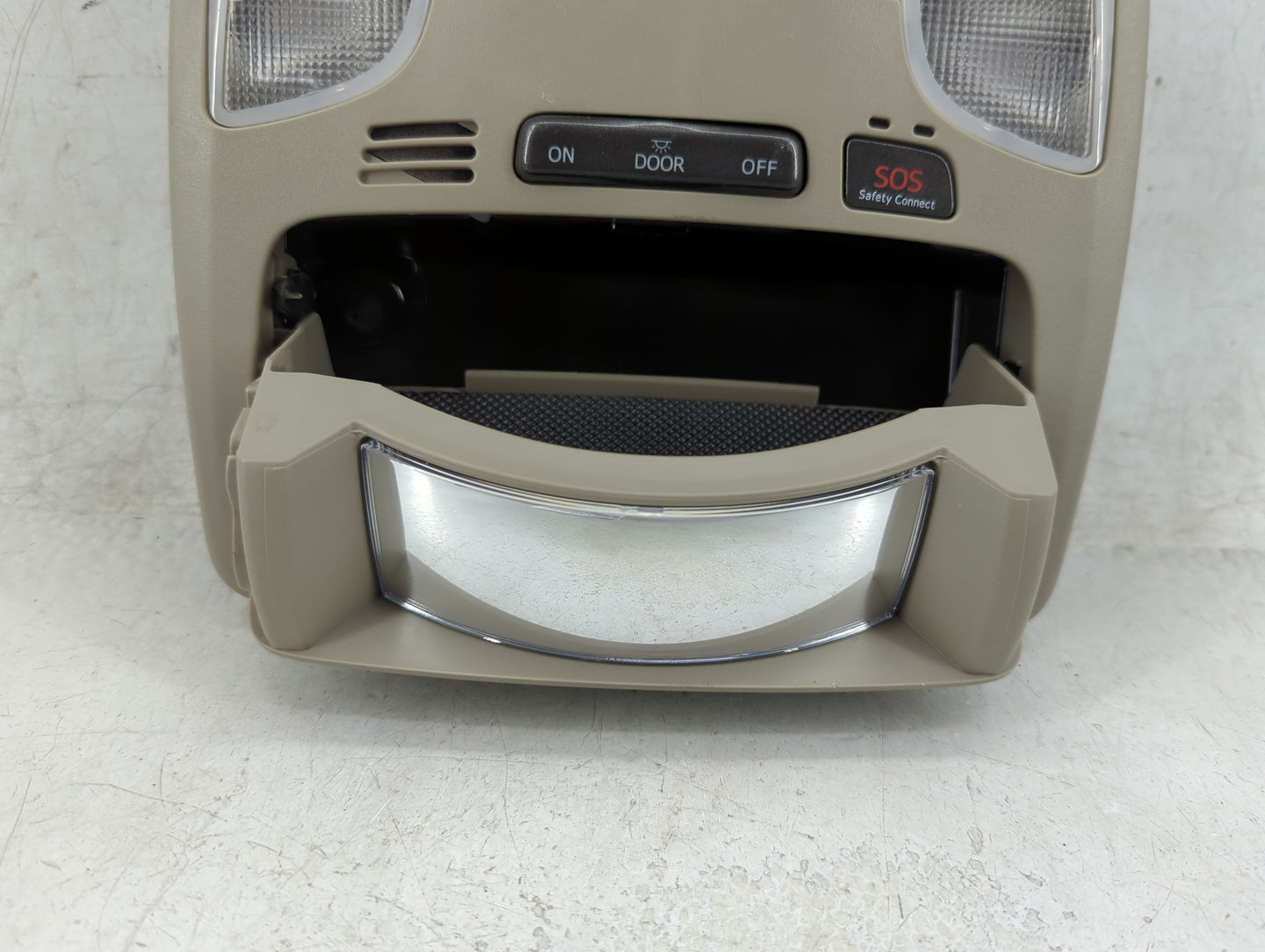 2019 Toyota Sienna Overhead Roof Console - Oemusedautoparts1.com