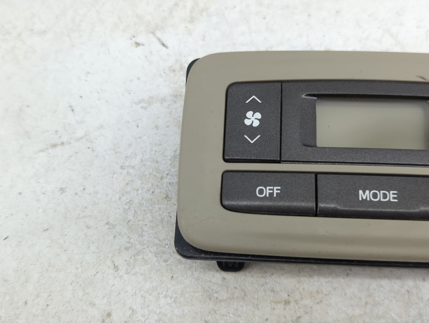 2011-2020 Toyota Sienna Temperature Control Module 75d875 - Oemusedautoparts1.com