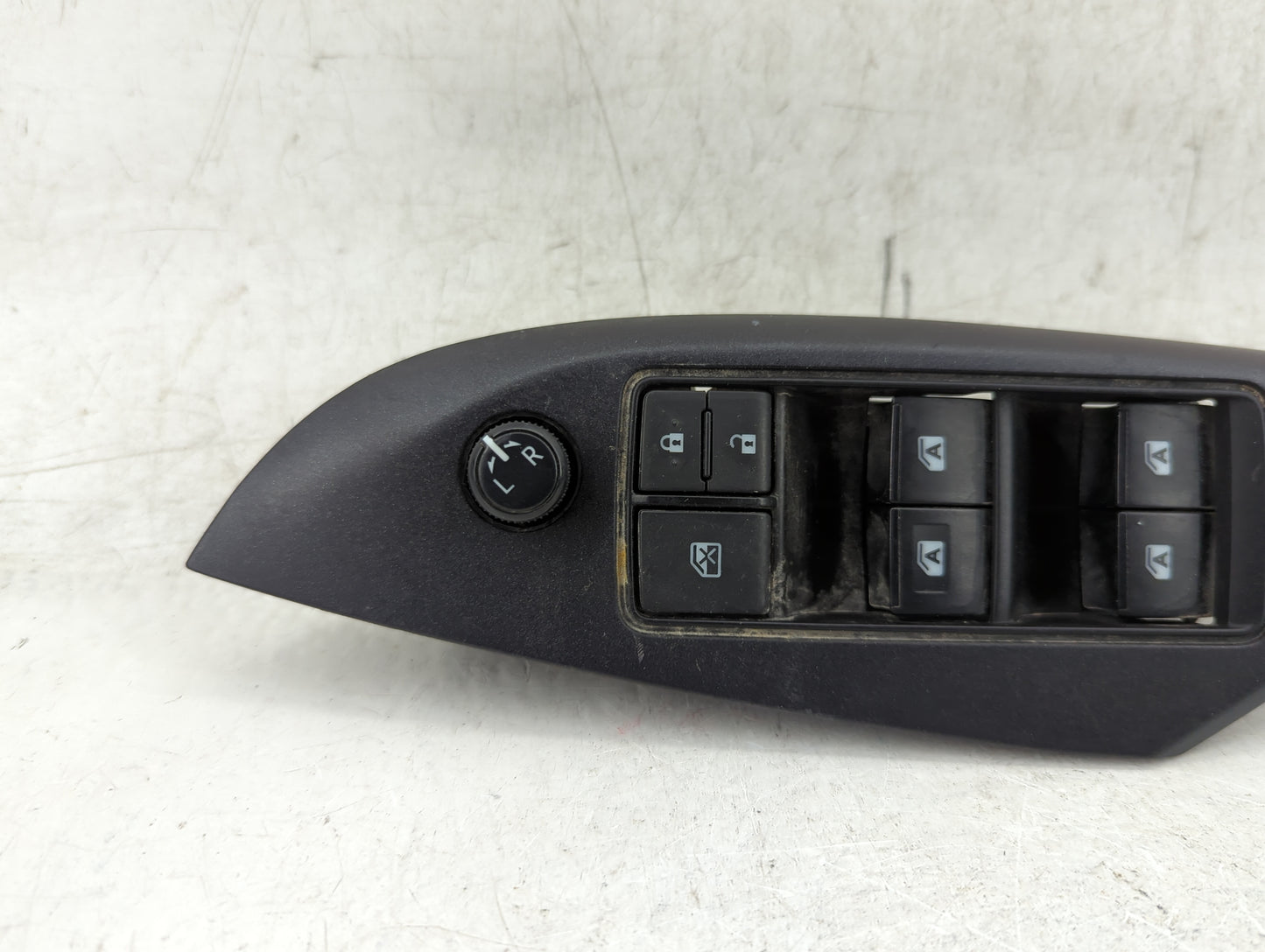 2015-2020 Toyota Sienna Master Power Window Switch Replacement Driver Side Left P/N:84040-08010 Fits OEM Used Auto Parts - O