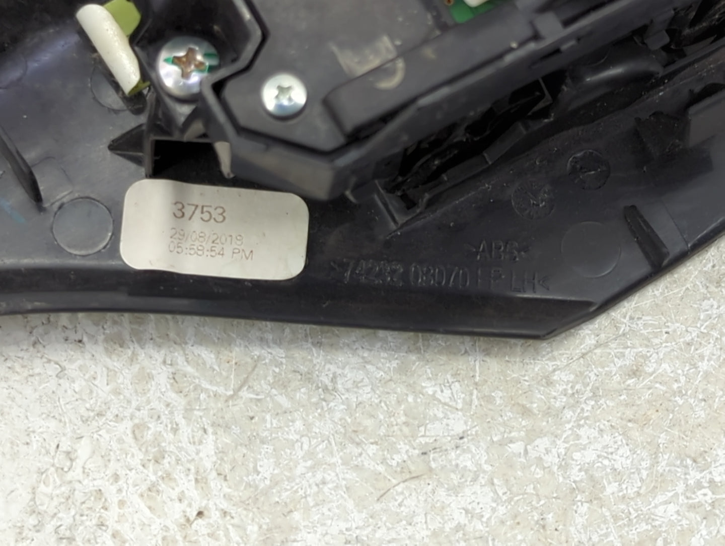 2015-2020 Toyota Sienna Master Power Window Switch Replacement Driver Side Left P/N:84040-08010 Fits OEM Used Auto Parts - O