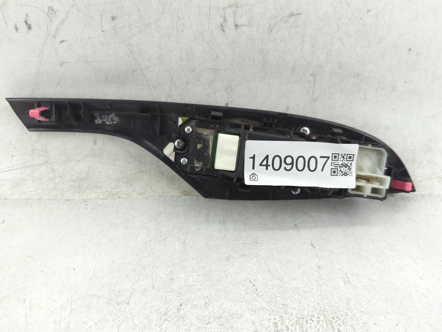 2015-2020 Toyota Sienna Master Power Window Switch Replacement Driver Side Left P/N:84040-08010 Fits OEM Used Auto Parts - O