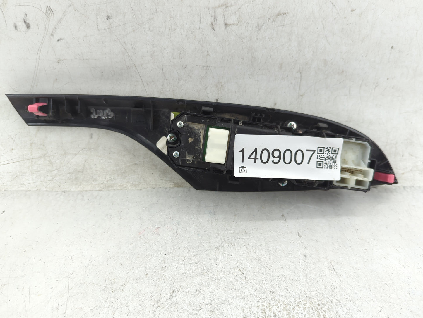 2015-2020 Toyota Sienna Master Power Window Switch Replacement Driver Side Left P/N:84040-08010 Fits OEM Used Auto Parts - O