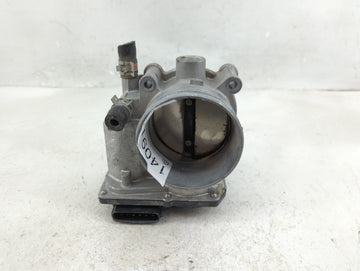 2017-2020 Toyota Sienna Throttle Body P/N:22030-0P060 Fits Fits 2016 2017 2018 2019 2020 2021 2022 OEM Used Auto Parts - Oem