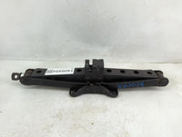 2019 Toyota Sienna Spare Scissor Car Jack - Oemusedautoparts1.com