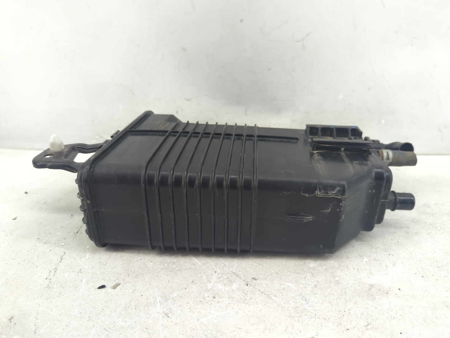 2019 Toyota Sienna Fuel Vapor Charcoal Canister - Oemusedautoparts1.com