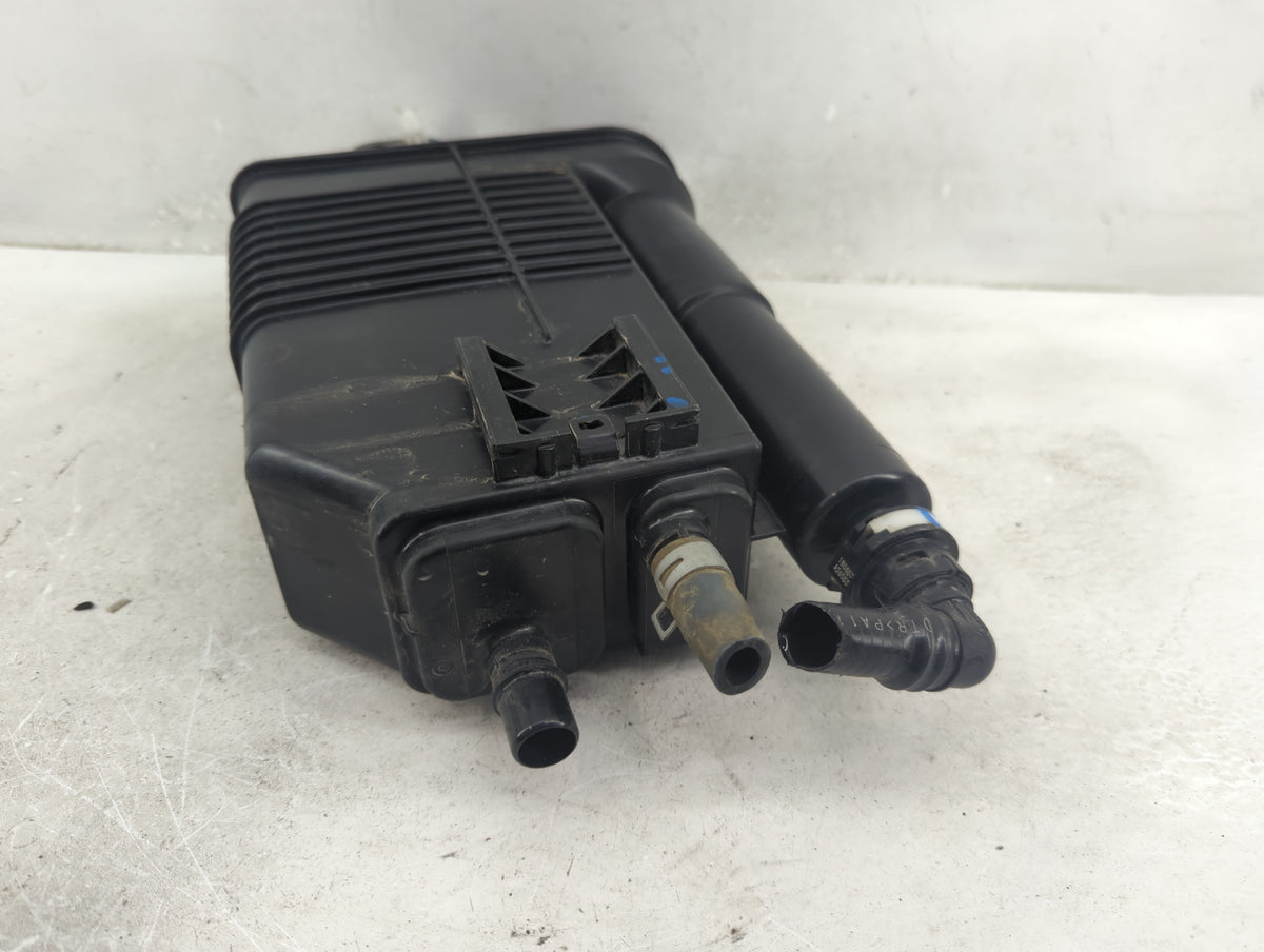 2019 Toyota Sienna Fuel Vapor Charcoal Canister - Oemusedautoparts1.com