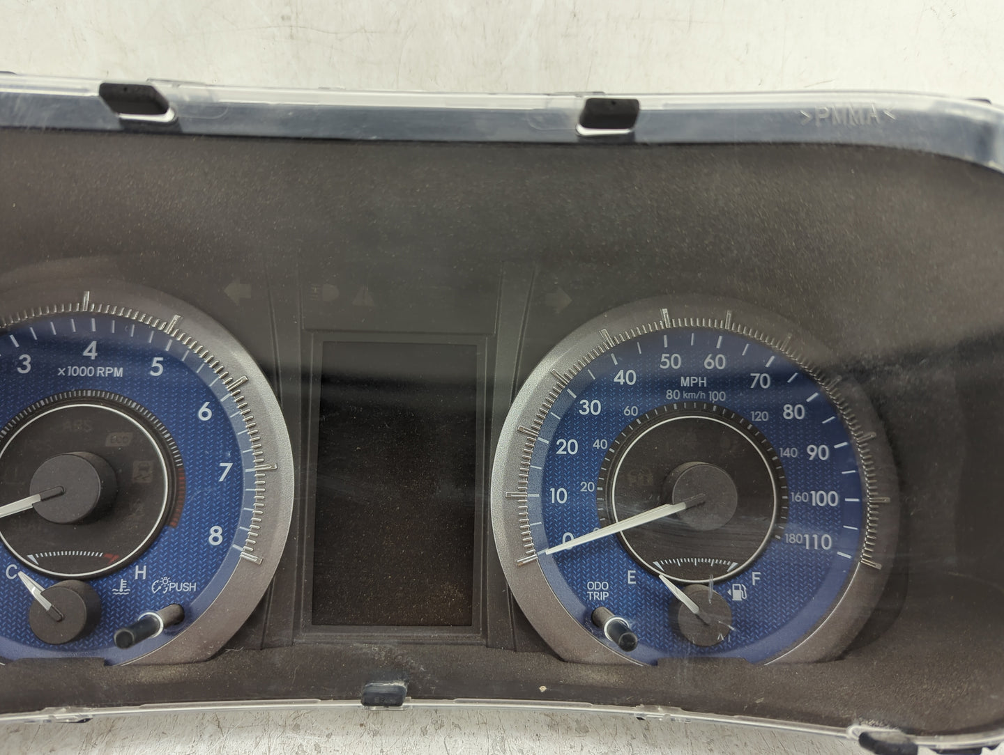 2019-2020 Toyota Sienna Instrument Cluster Speedometer Gauges P/N:83800-08A10 Fits Fits 2019 2020 OEM Used Auto Parts - Oemu