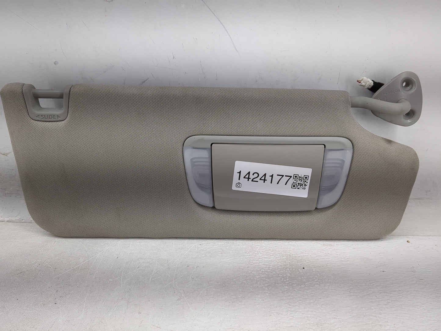 2015-2020 Toyota Sienna Sun Visor Shade Replacement Passenger Right Mirror Fits Fits 2015 2016 2017 2018 2019 2020 OEM Used 